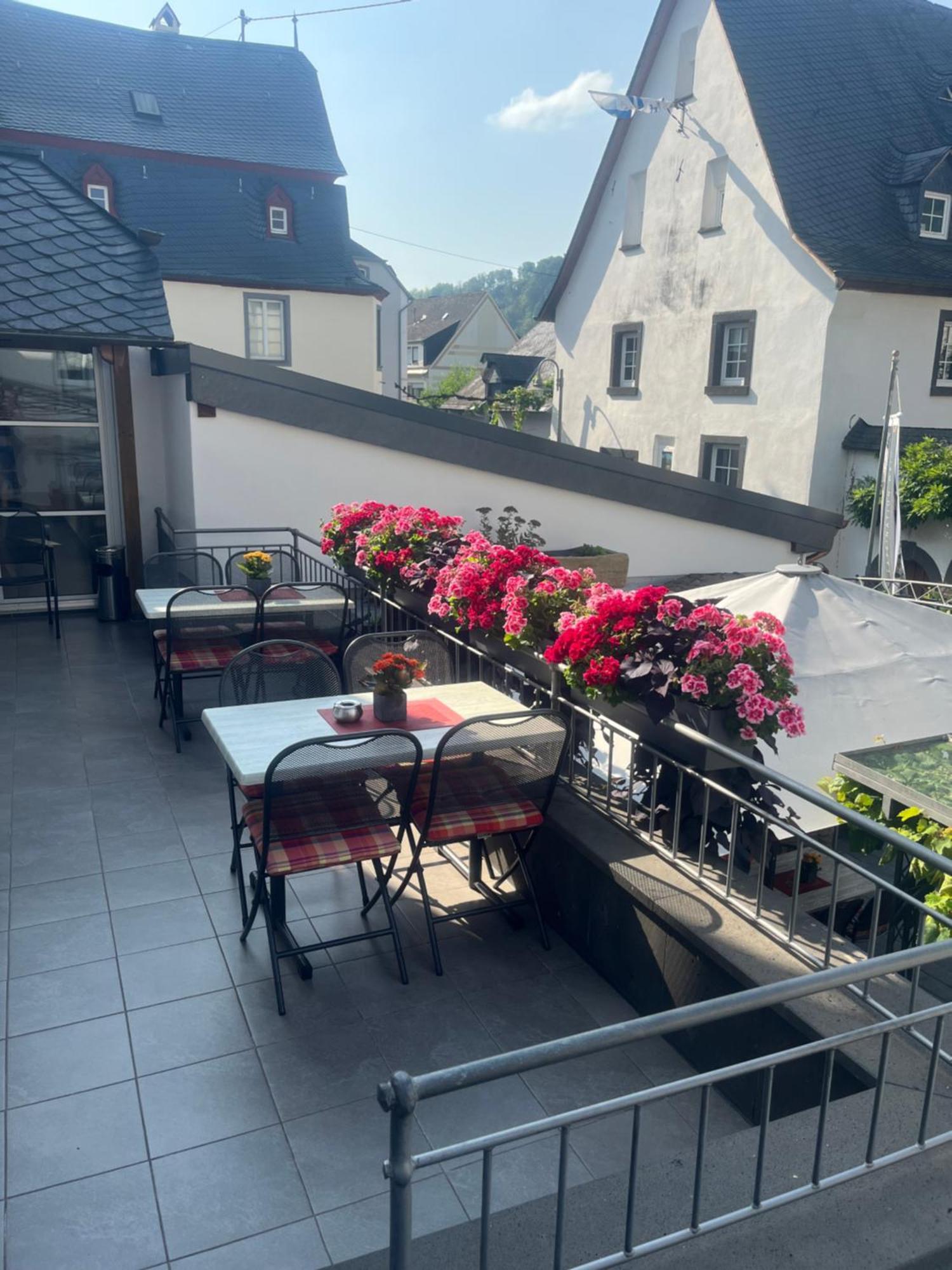 Wein- Und Gaestehaus M. Bai Mesenich Luaran gambar